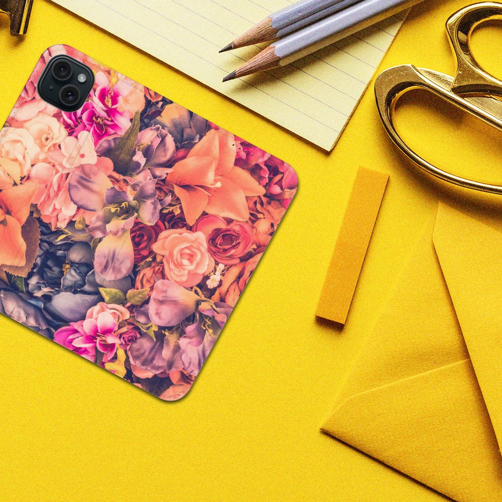 iPhone 15 Plus Smart Cover Bosje Bloemen bloemen kleurrijk bovenaanzicht