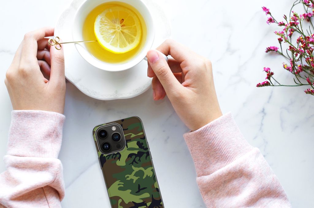 iPhone 15 Pro Back Case Army Dark B2C Telecom
