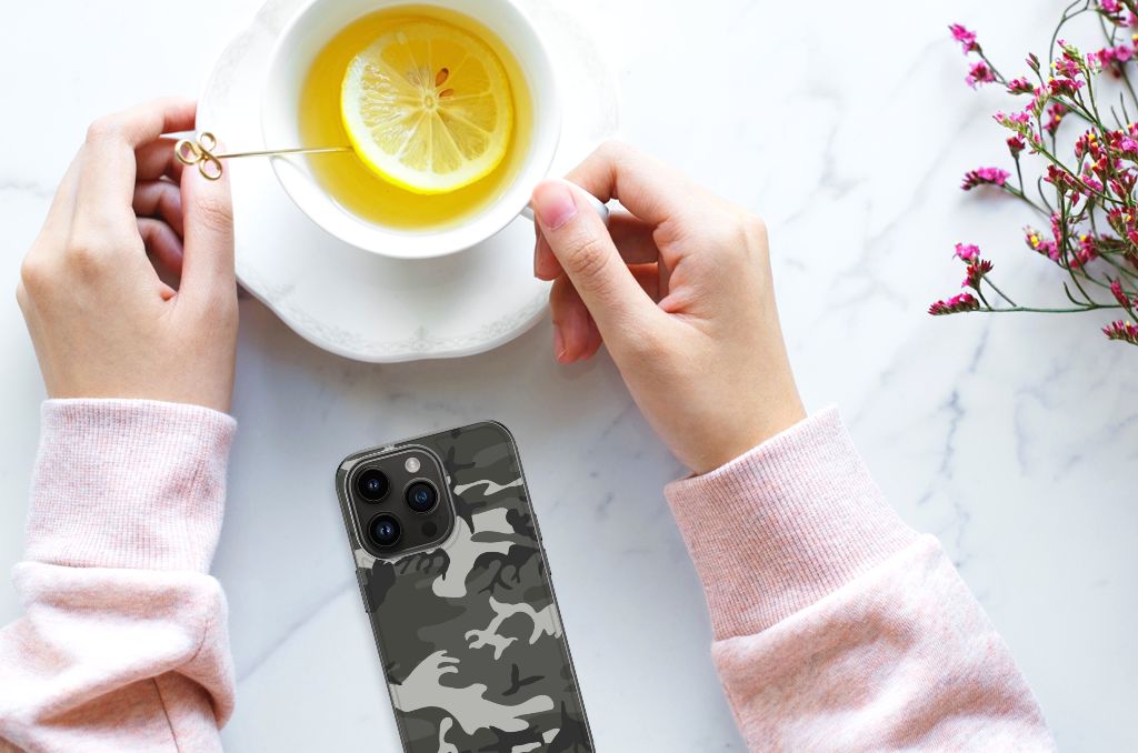 iPhone 15 Pro Back Case Army Light B2C Telecom