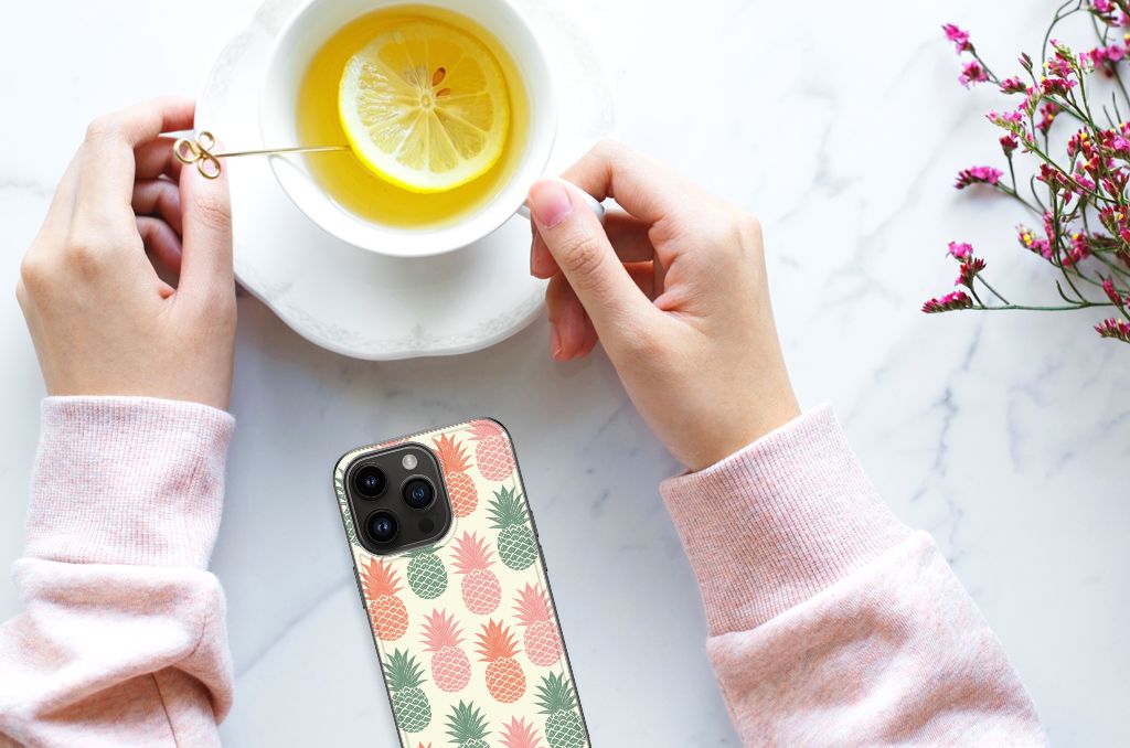 Apple iPhone 15 Pro Back Cover Hoesje Ananas ananas design bovenaanzicht