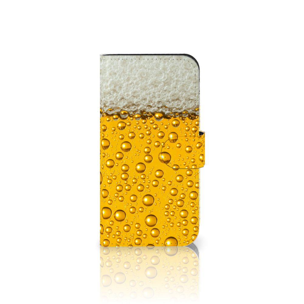 iPhone 15 Pro Book Cover Bier met een print van bier met bellen en schuim 🍺