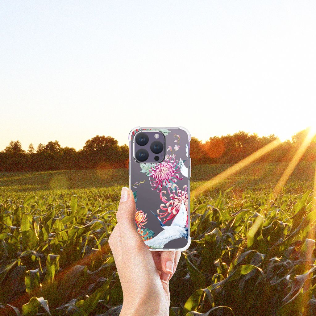 iPhone 15 Pro Case Anti-shock Bird Flowers hoesje bloemen hand aanzicht