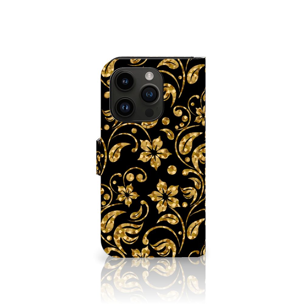 iPhone 15 Pro Hoesje Gouden Bloemen met prachtig bloemendetails op een zwarte achtergrond 🌼.
