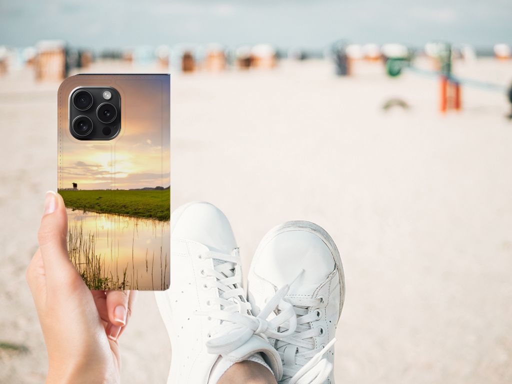 iPhone 15 Pro Hoesje maken Koe hoesje koe zonsondergang aanzicht