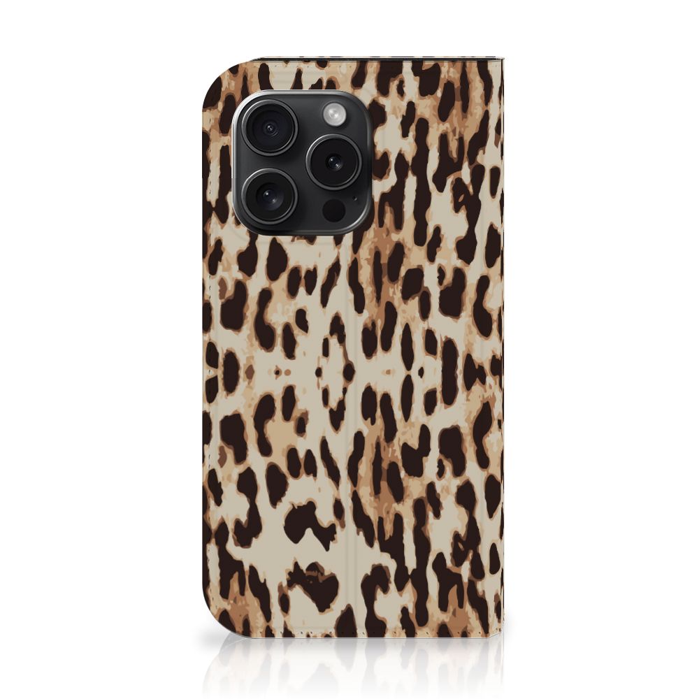 iPhone 15 Pro Hoesje maken Leopard met een trendy luipaardprint design.
