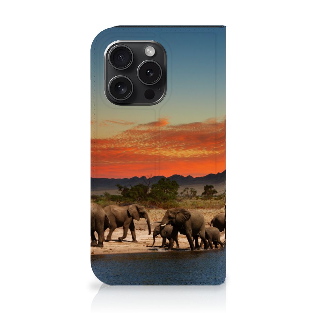 iPhone 15 Pro Hoesje maken Olifanten design olifanten aanzicht