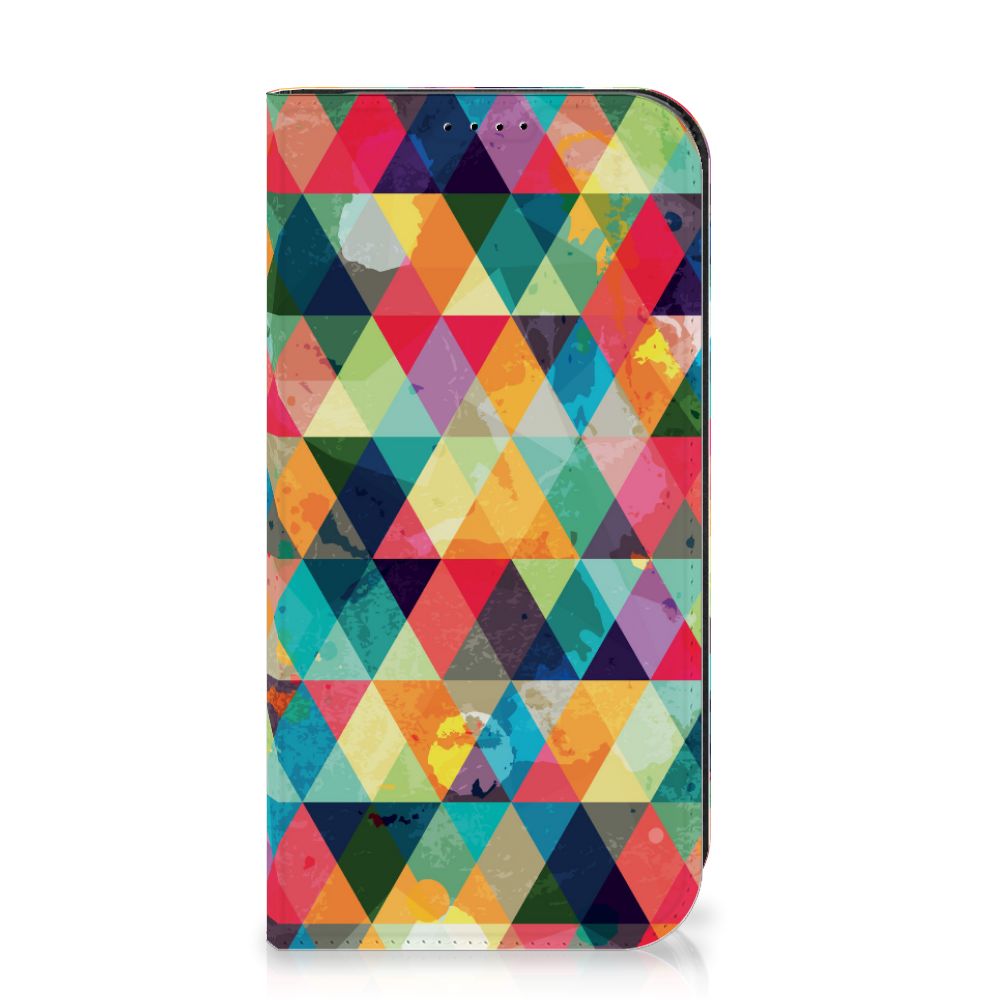iPhone 15 Pro Hoesje met Magneet Geruit in kleurrijk ruit patroon, opvallend en stijlvol.