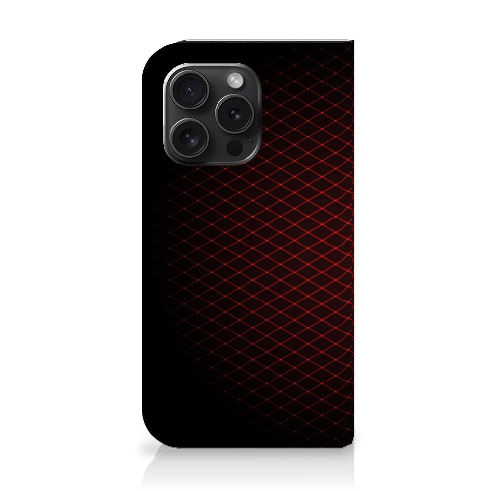 iPhone 15 Pro Hoesje met Magneet Geruit Rood op een zwarte achtergrond met een strak geruit design.