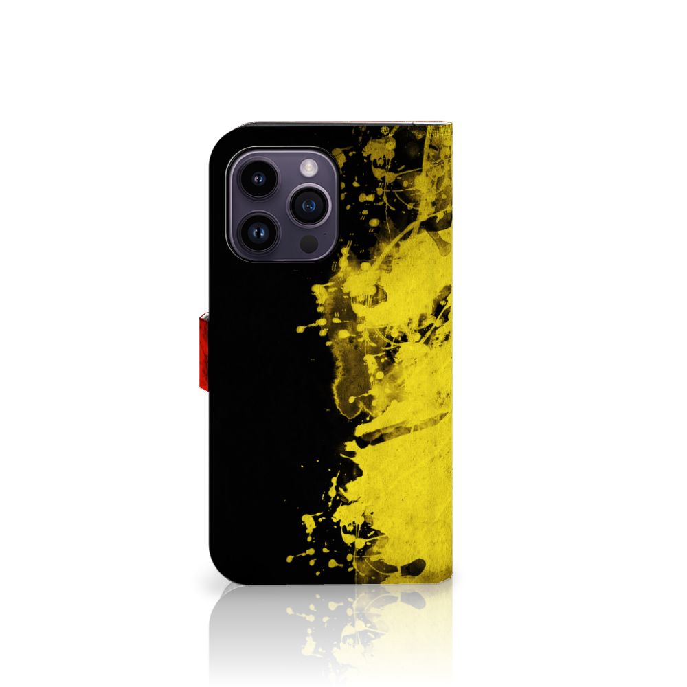 iPhone 15 Pro Max Bookstyle Case België met een uniek zwart-geel design uit de Belgische vlag 🇧🇪.