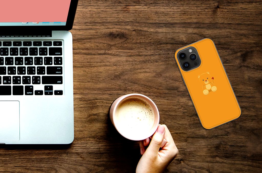 Apple iPhone 15 Pro Max hoesje Baby Beer illustratie aanzicht