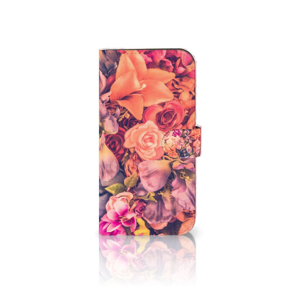 iPhone 15 Pro Max Hoesje Bosje Bloemen met kleurrijke bloemenprint en ruimte voor pasjes 🌸