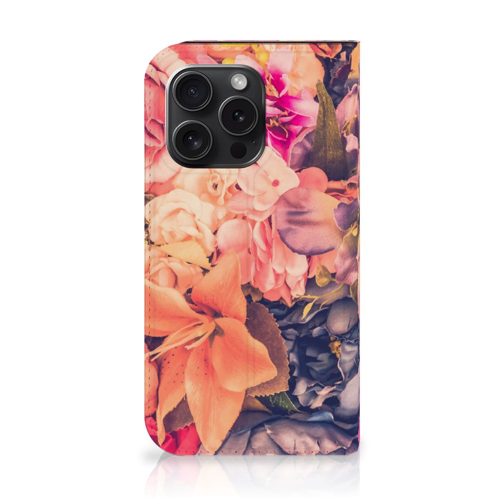 iPhone 15 Pro Smart Cover Bosje Bloemen met oranje, paarse en roze bloemen voor sierlijke uitstraling 🌸
