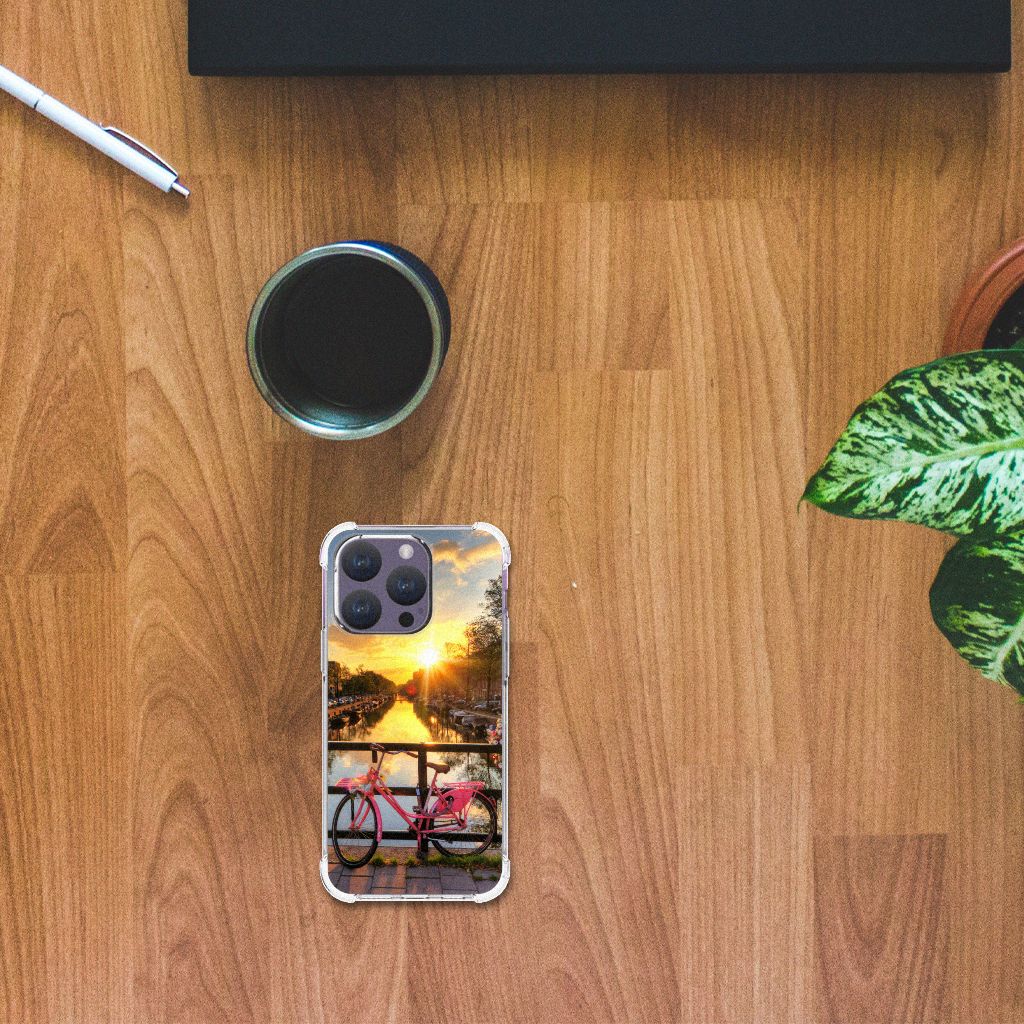 iPhone 15 Pro Telefoonhoesje met valbescherming Amsterdamse Grachten B2C Telecom