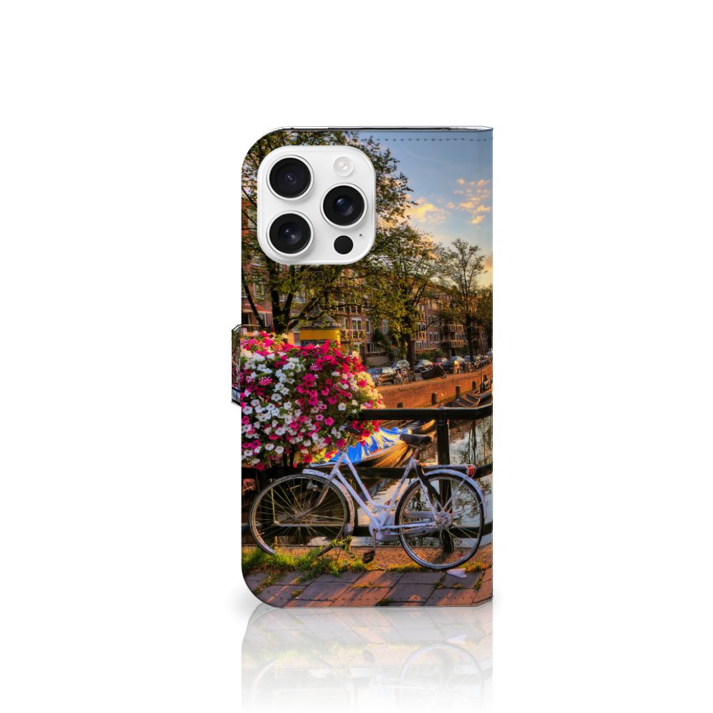 Apple iPhone 16 Pro Max Flip Cover Amsterdamse Grachten fiets bloemen voorkant