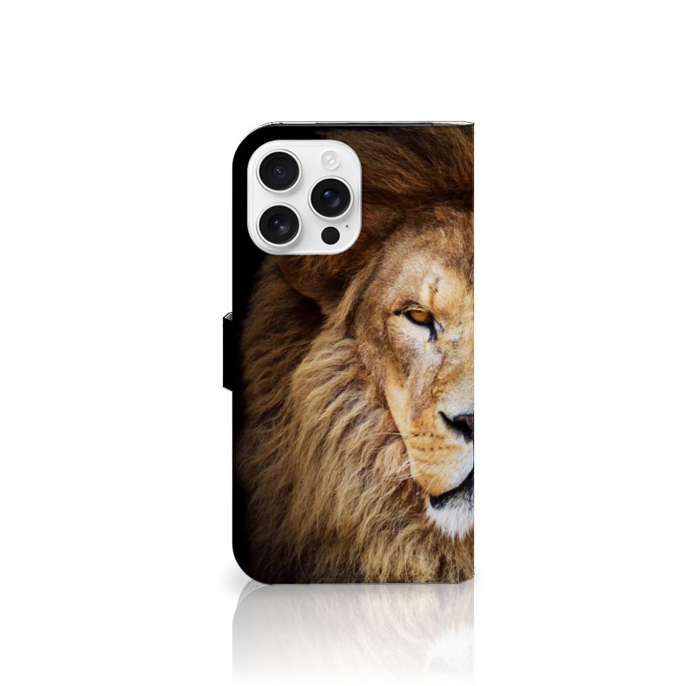 iPhone 16 Pro Max Telefoonhoesje met Pasjes Leeuw leeuw zijkant
