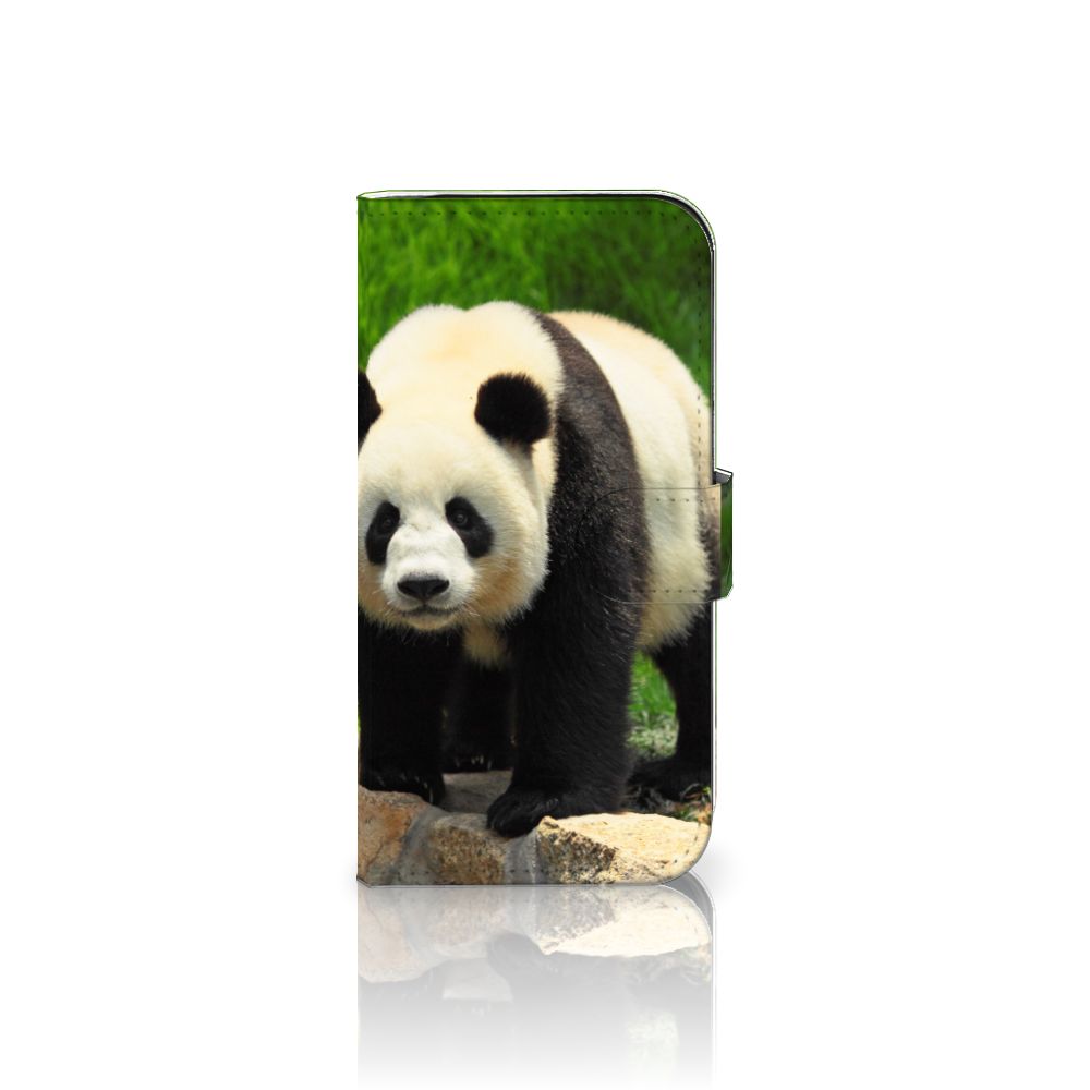 iPhone 16 Pro Telefoonhoesje met Pasjes Panda panda ontwerp voorkant