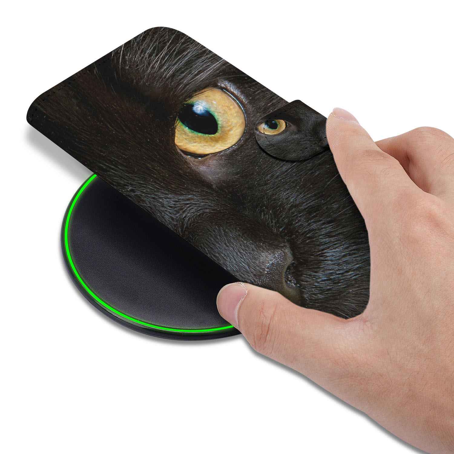 iPhone 16e Telefoonhoesje met Pasjes Zwarte Kat design zwart hand aanzicht