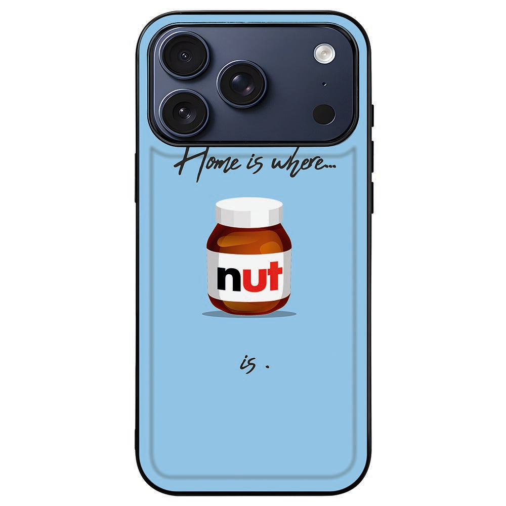 iPhone 18 Pro Max met Nut Home hoesje, blauwe print omlijst door zwart TPU