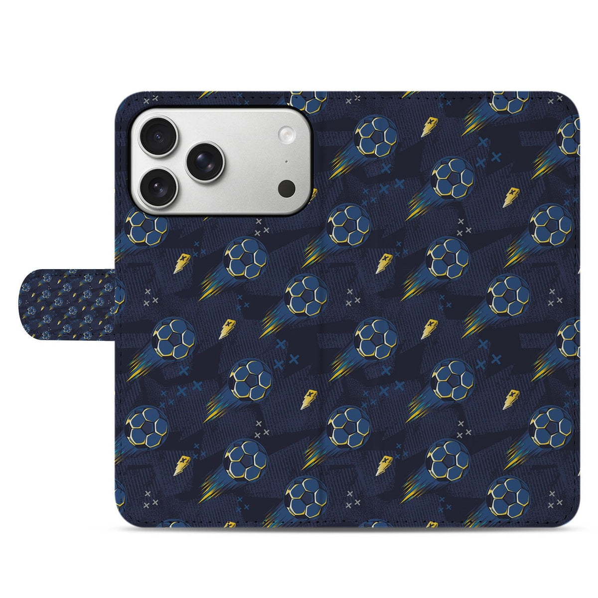 Voorflap met blauw voetbalpatroon: iPhone 18 Pro Max hoesje Voetbal in gesloten stand