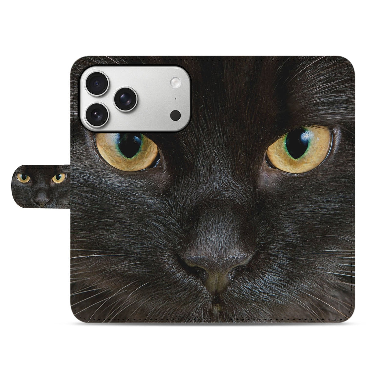 Gesloten voorkant van het iPhone 18 Pro Max hoesje met de Zwarte Kat-print op de voorflap