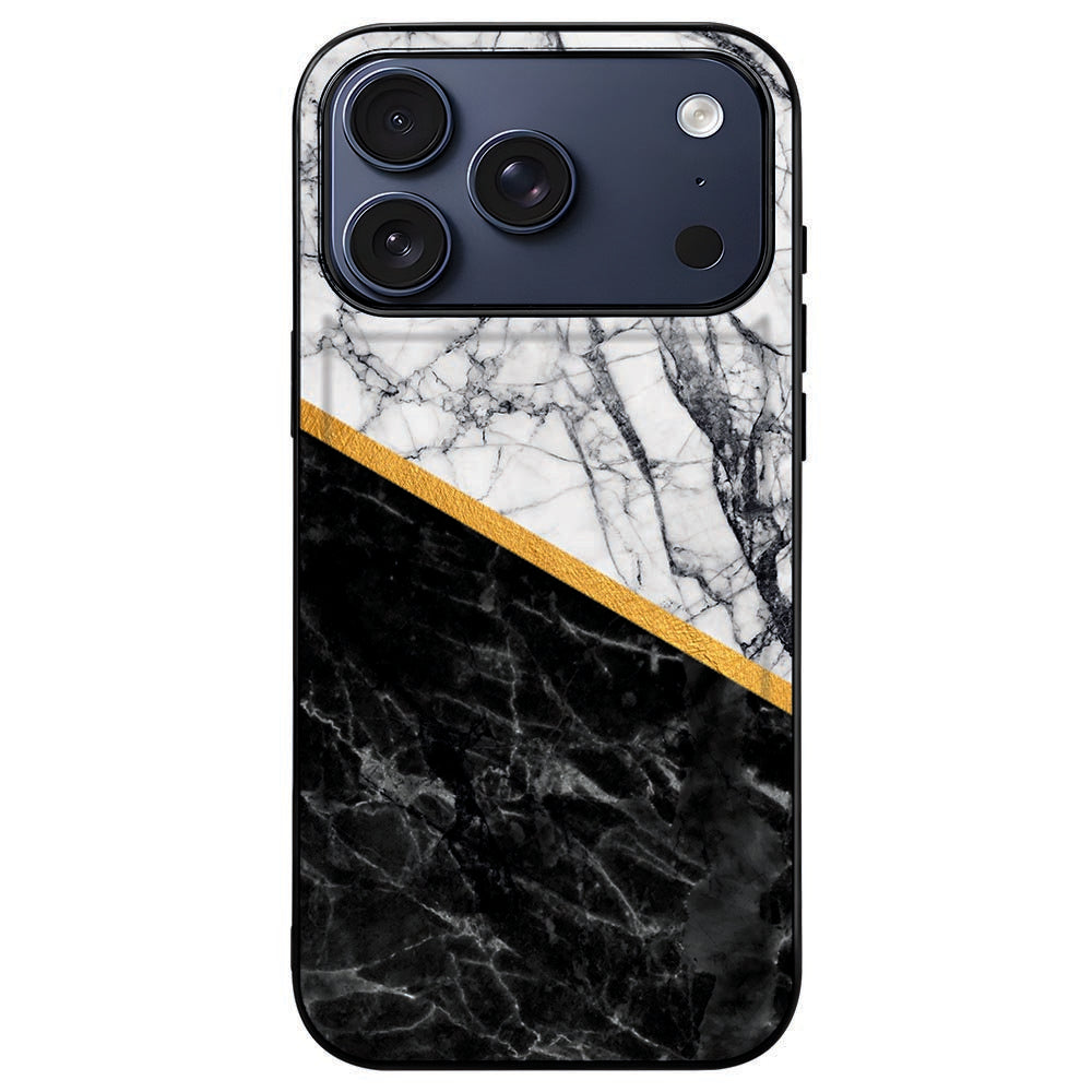 iPhone 18 Pro Max met Marble White Black hoesje, marmeraders binnen de zwarte rand rond de camera