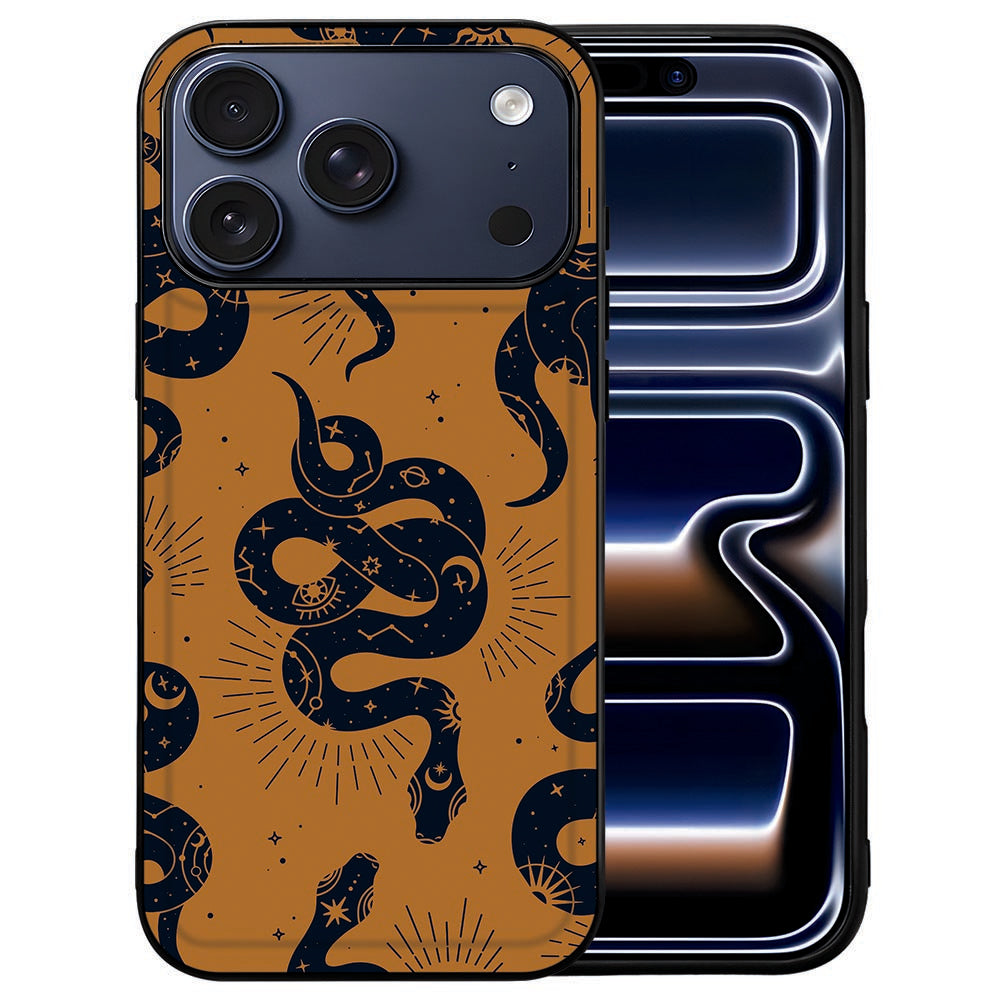 Bruin-zwarte slangenprint op de achterkant van het iPhone 18 Pro hoesje Snakes
