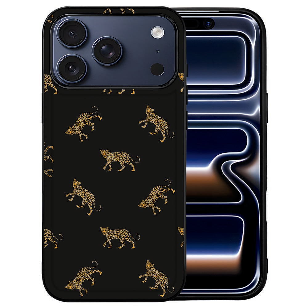 Gouden luipaarden op zwarte achtergrond op de achterkant van het iPhone 18 Pro hoesje Leopards