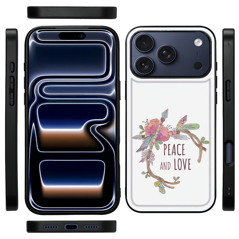 Zijaanzicht van het Boho Tekst hoesje voor iPhone 18 Pro Max met zwarte TPU-rand
