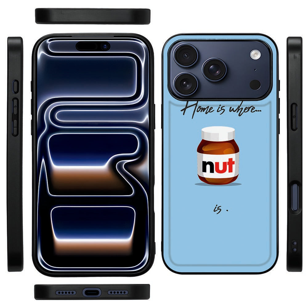 Zwarte randen van de Nut Home backcover voor de iPhone 18 Pro Max, gezien vanaf de zijkant