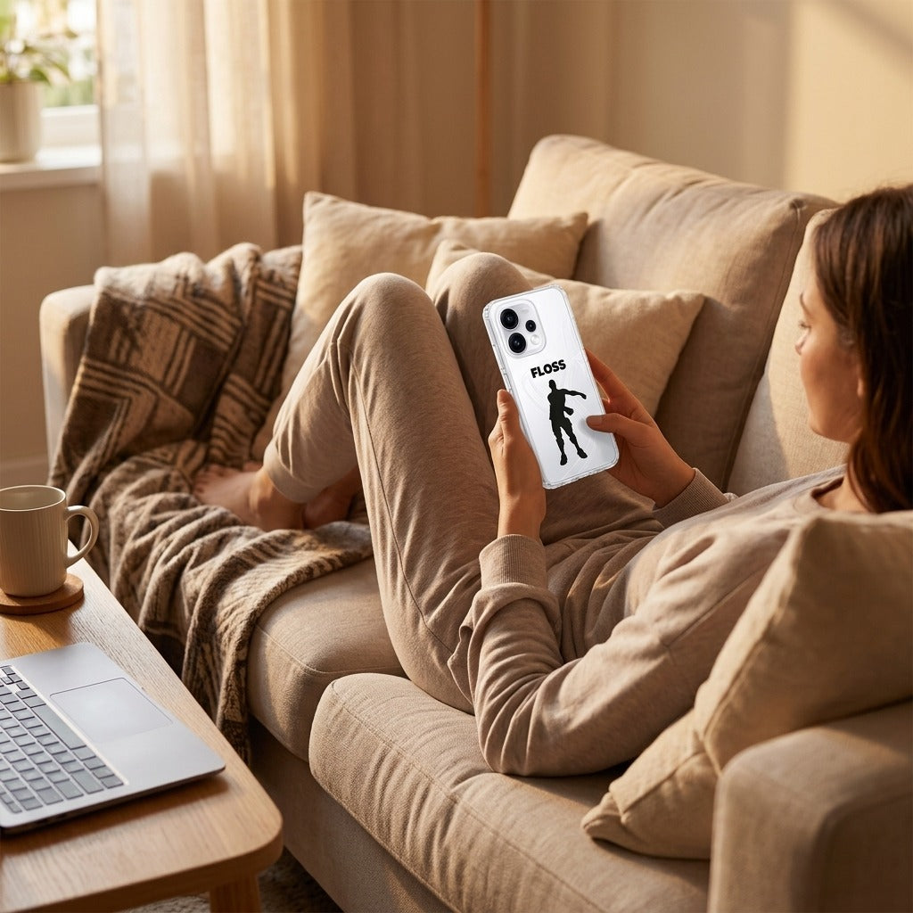 Siliconen hoesje OPPO Reno15 Floss - lifestyle foto in huiselijke setting