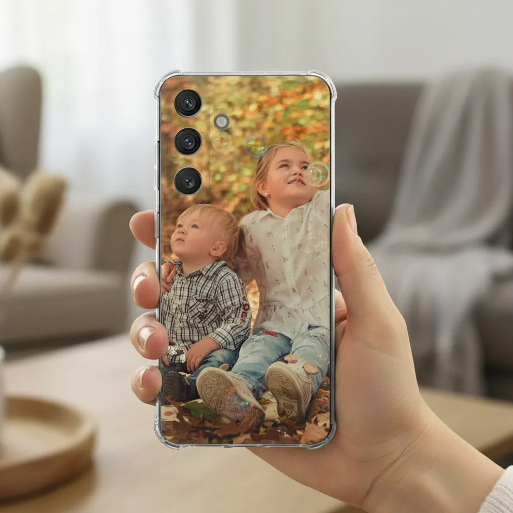 Samsung Galaxy S25 FE Anti-Shock Back Cover Hoesje Maken met Foto Kinderen met bellen schuin aanzicht | Productafbeelding 7
