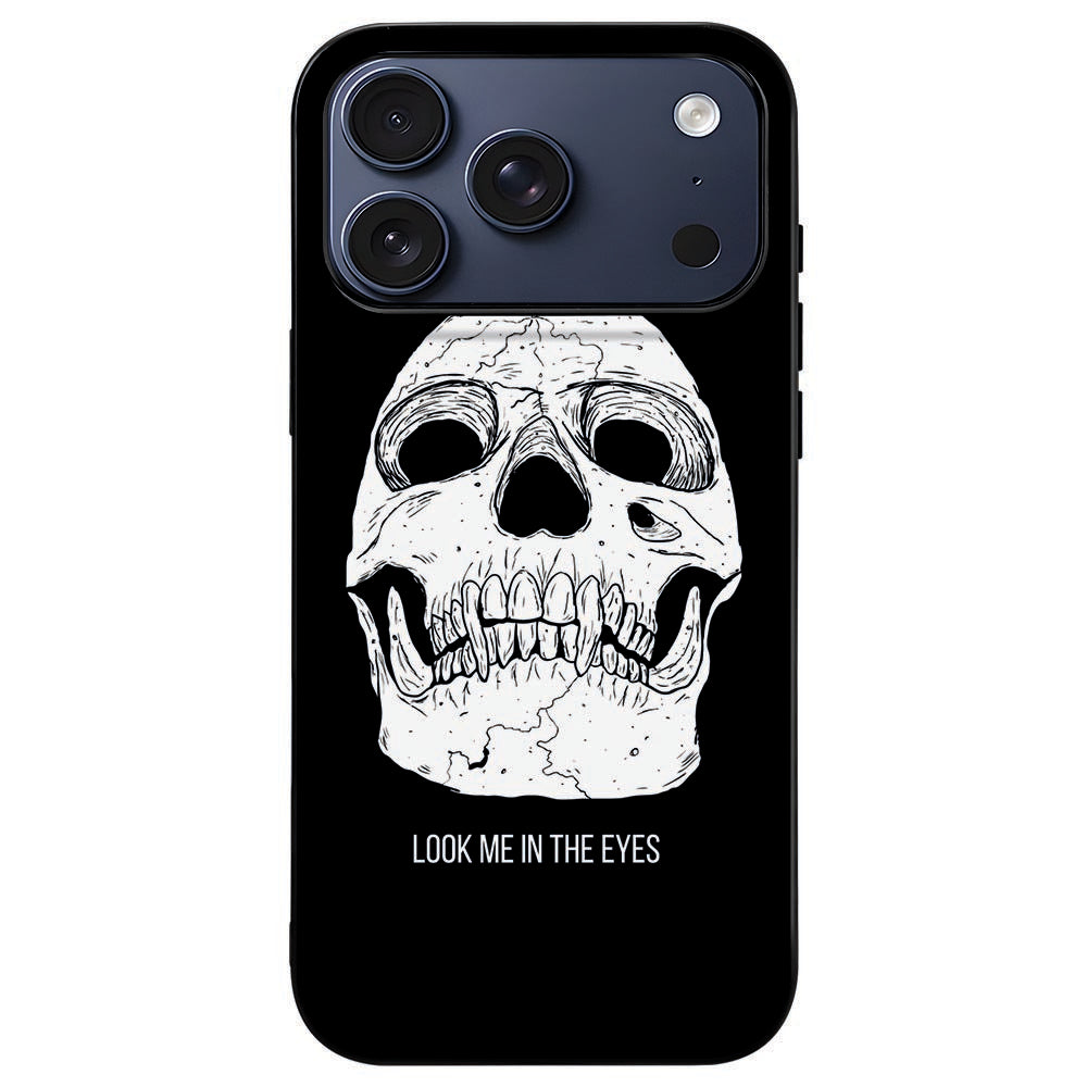 iPhone 18 Pro Max in het Skull Eyes hoesje met verhoogde rand rond het camera-eiland