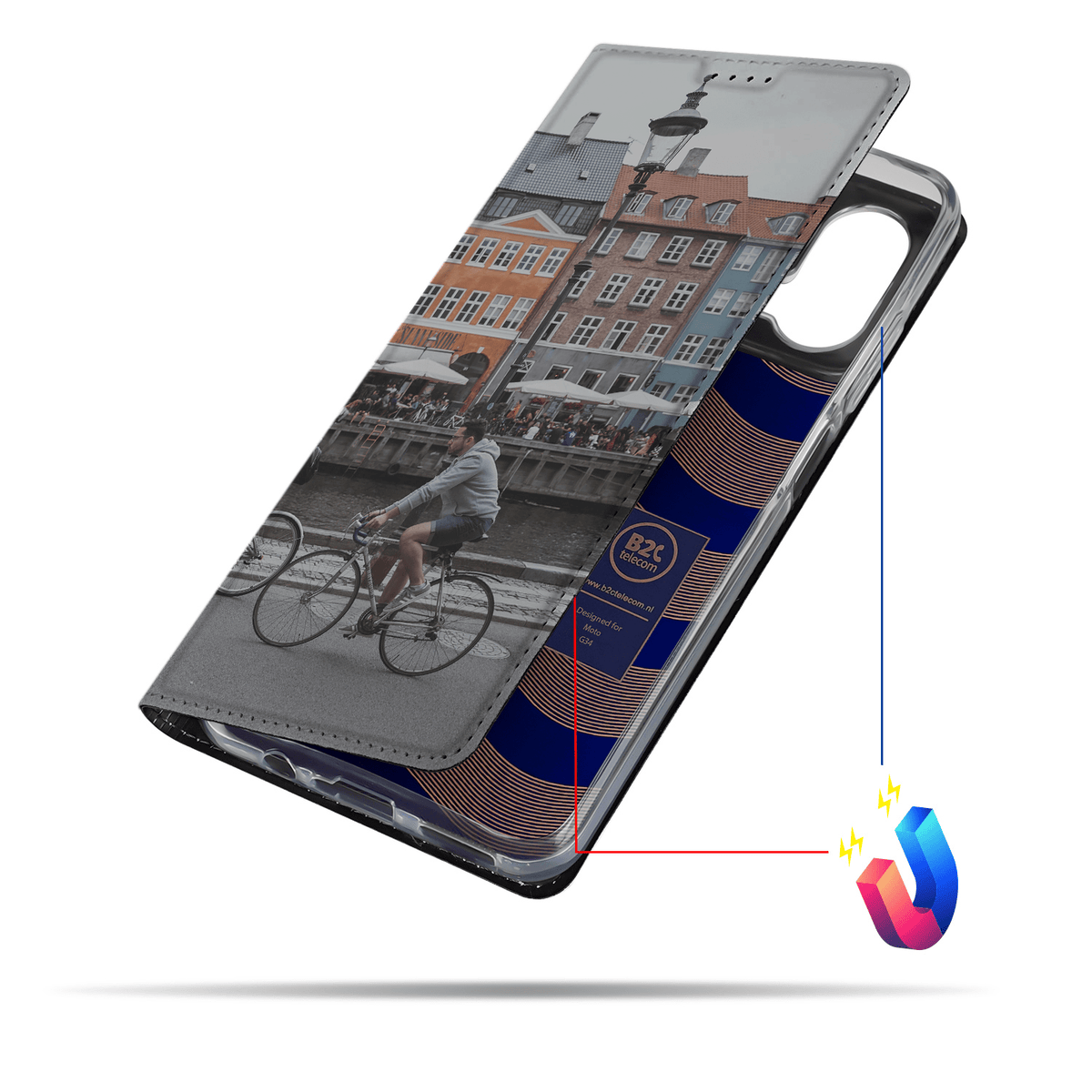 Grachtenpanden met fietser als voorbeeld op een Moto G34 standcase met half geopende klep, schuin van opzij