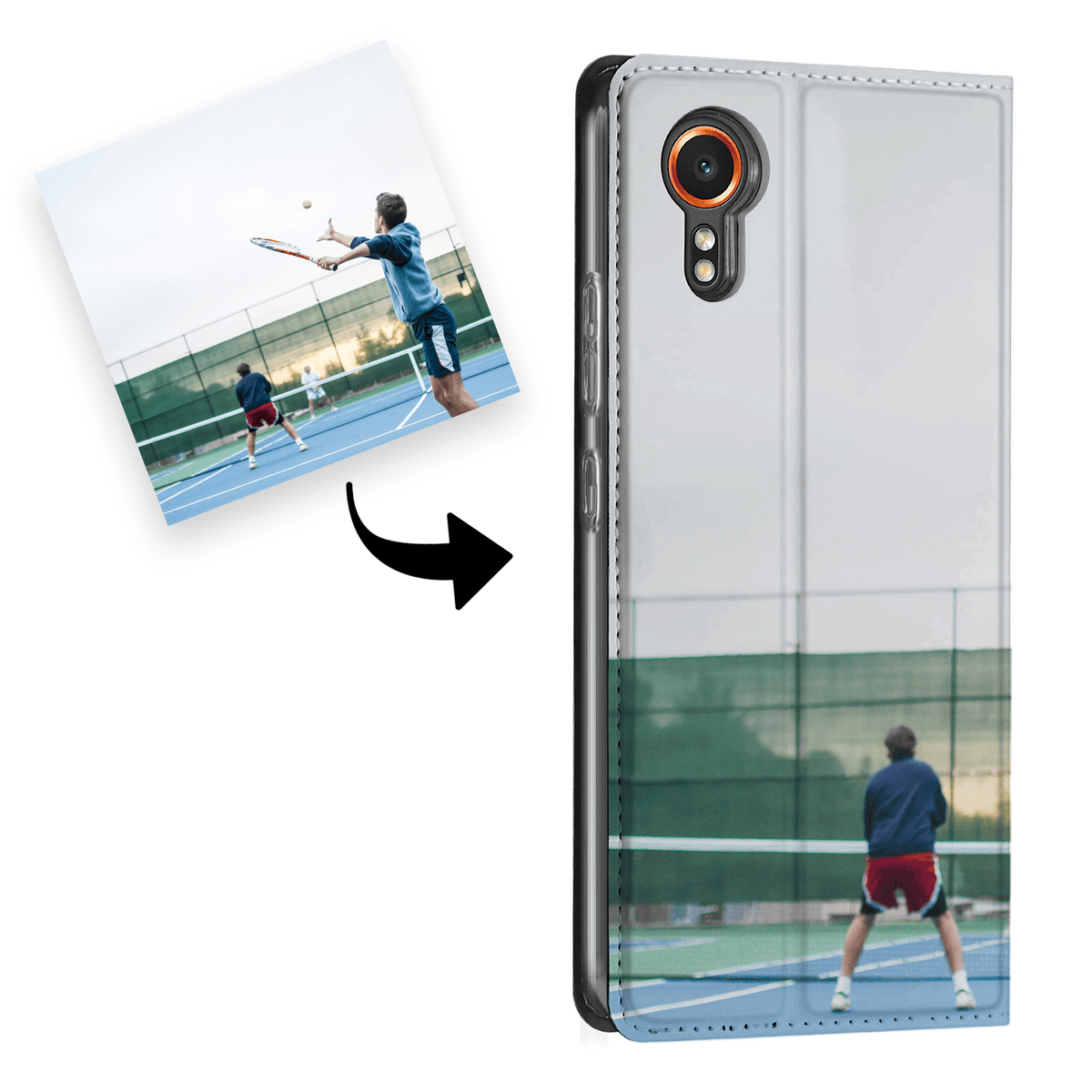 Van foto naar hoesje: tennisfoto met pijl naar de Samsung Galaxy Xcover 7 standcase met camera-uitsparing