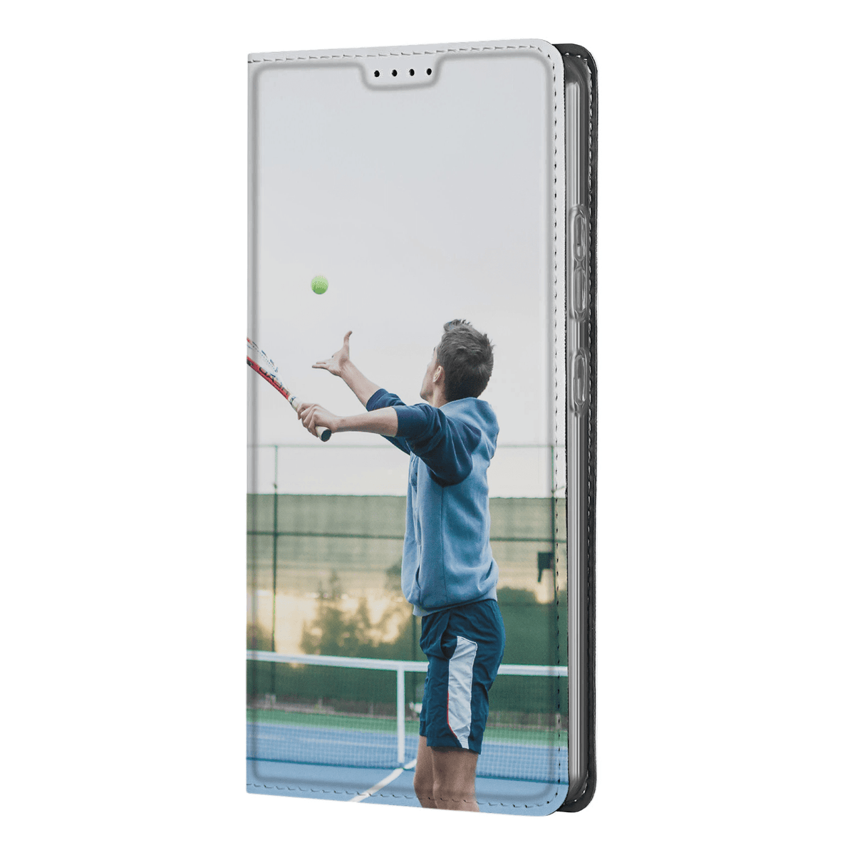 Dicht meenemen: klep van de Samsung Galaxy Xcover 7 standcase met serverende tennisser, zijknoppen zichtbaar