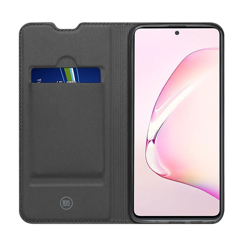 Samsung Galaxy Note 10 Lite standcase opengeklapt, links een pasje in het pasjesvak en rechts het toestel in de houder