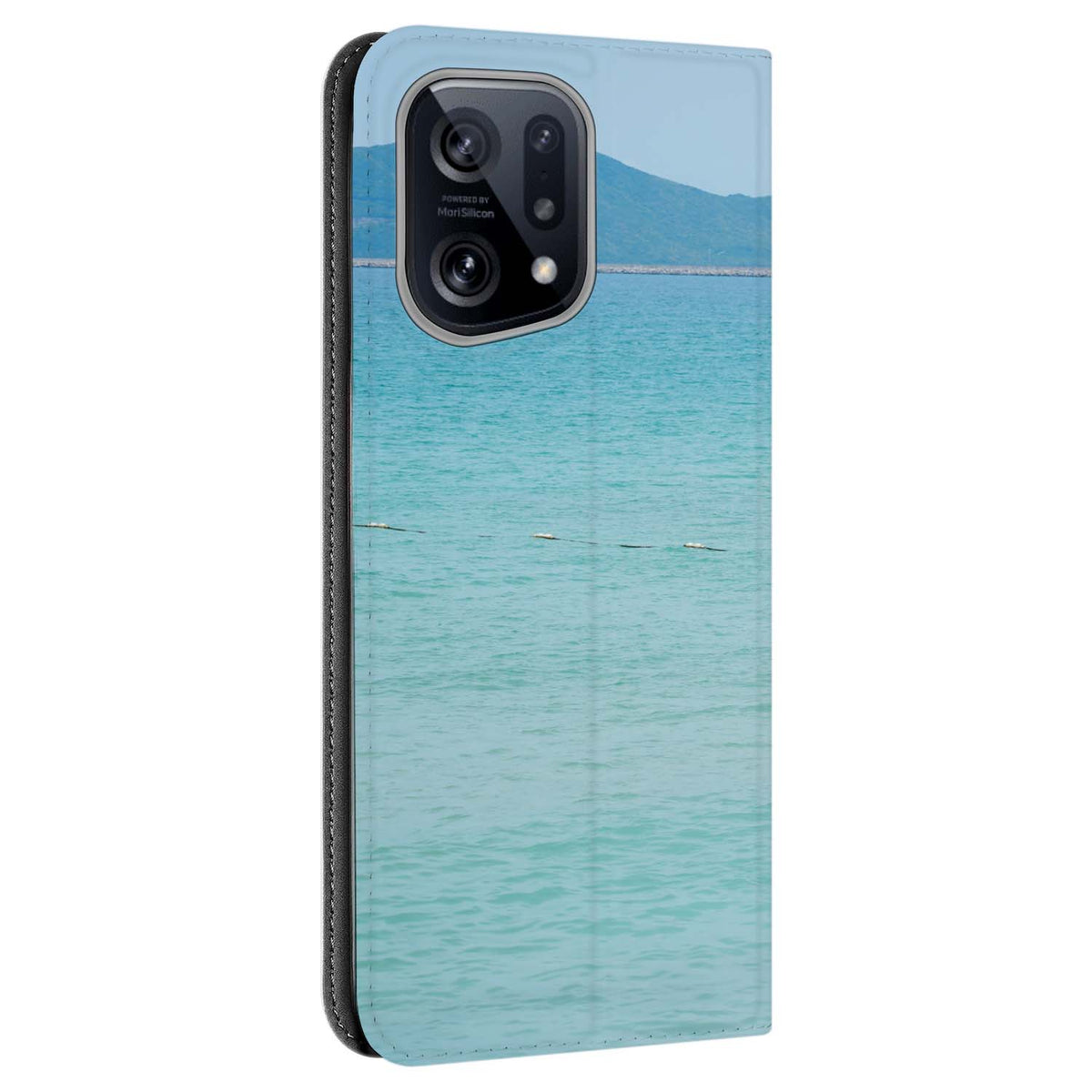 Turquoise zee met heuvels aan de horizon op een OPPO Find X5 standcase, schuin achteraanzicht met camera-uitsparing